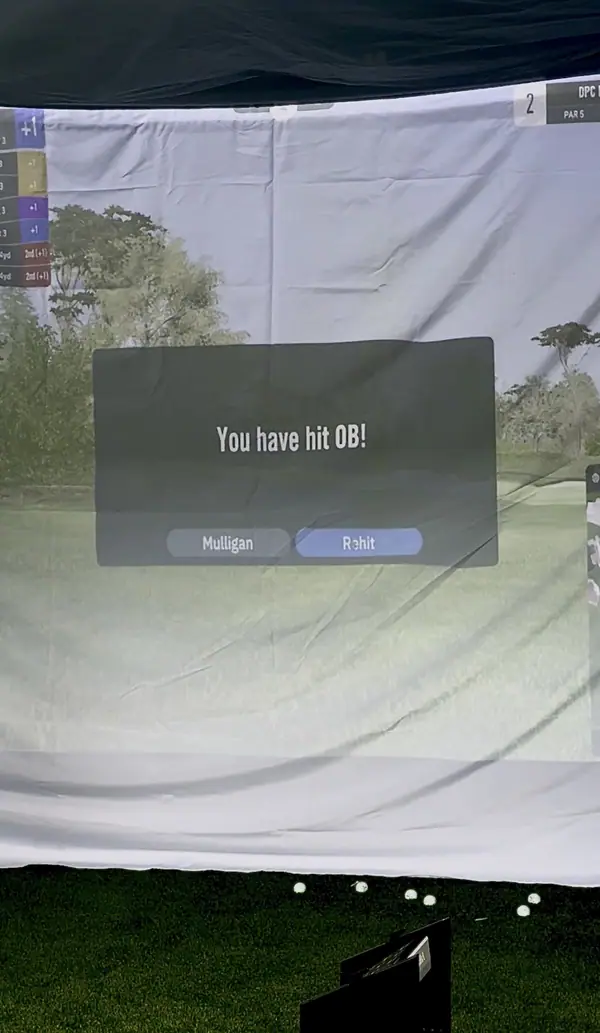 The simulator screen offering a mulligan after an out-of-bounds shot